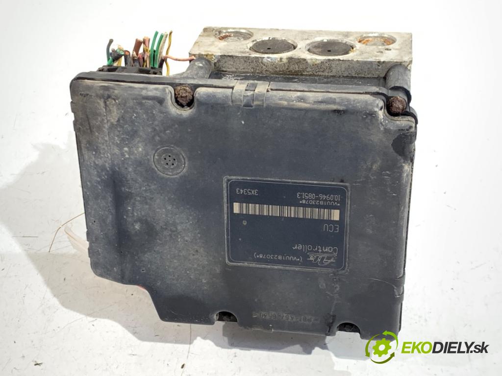 LAND ROVER FREELANDER I samochód terenowy otwarty 2001 86 kW 1.8 4x4 1796 Pumpa ABS SRB000110 (Pumpa ABS)