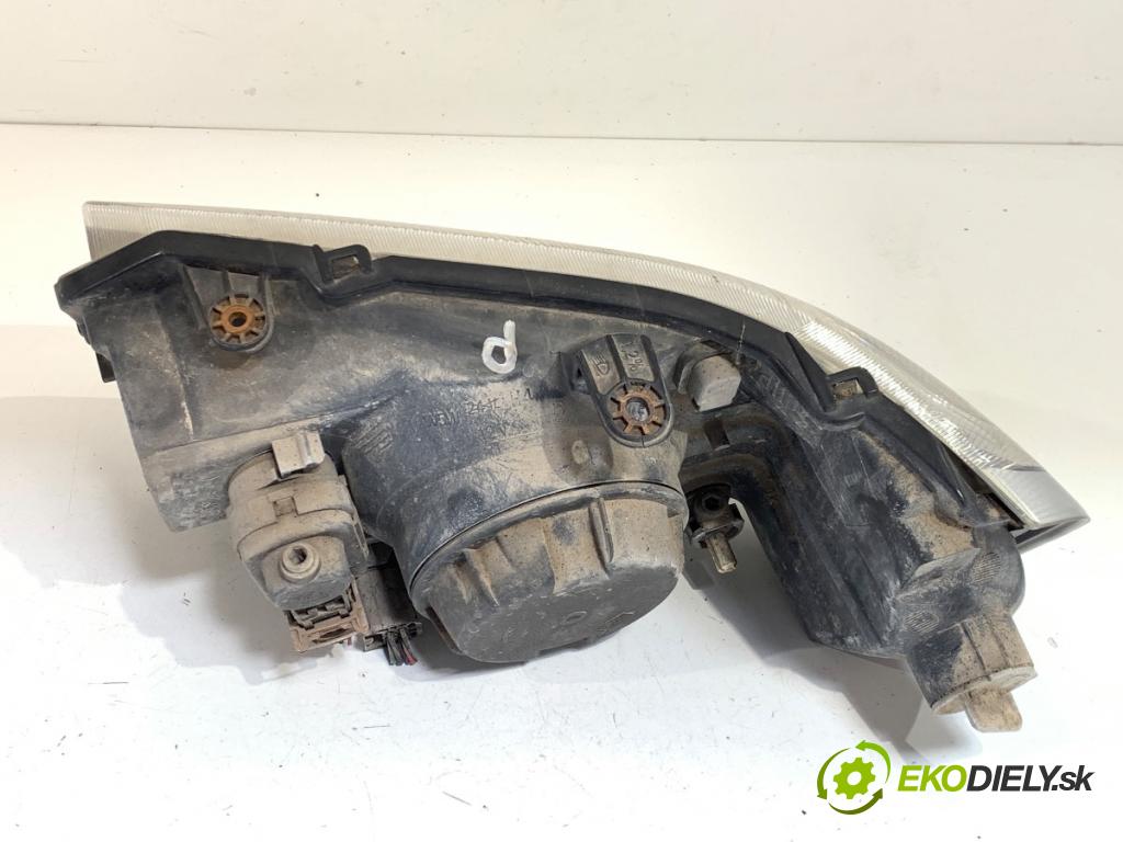 LAND ROVER FREELANDER I samochód terenowy otwarty 2001 86 kW 1.8 4x4 1796 Svetlomet pravy predný