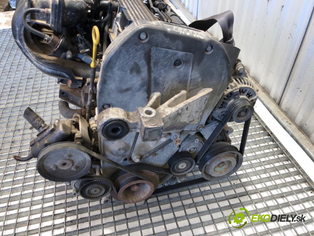 LAND ROVER FREELANDER I samochód terenowy otwarty 2001 86 kW 1.8 4x4 1796 motor KOMPLETNÍ: 18K4F