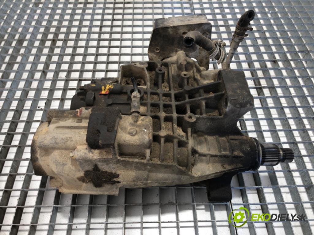 LAND ROVER FREELANDER I samochód terenowy otwarty 2001 86 kW 1.8 4x4 1796 Reduktor