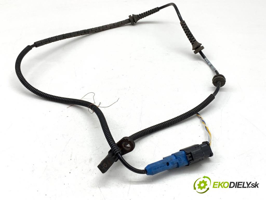 CITROEN C3 III liftback 2022 61 kW 1.2 PureTech 82 1199 Snímač ABS ľavy predný 