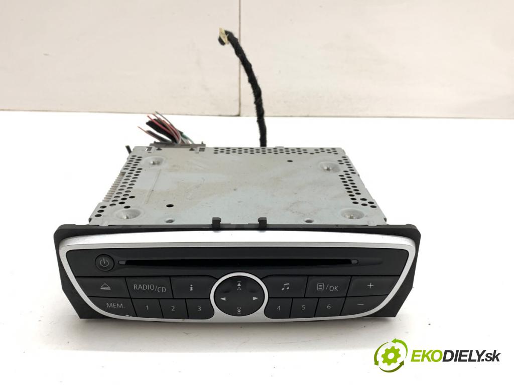 RENAULT MEGANE III liftback 2009 81 kW 1.6 16V (BZ1B, BZ1H) 1598 RADIO 281150030R (Audio zariadenie)