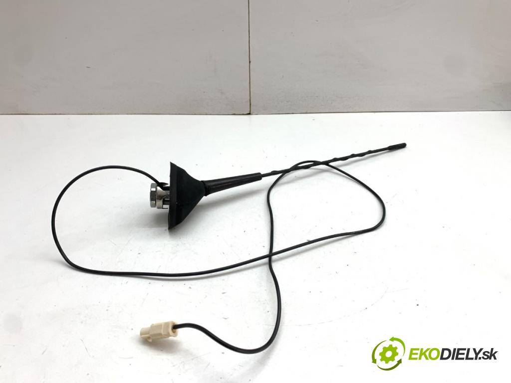 RENAULT MEGANE III liftback 2009 81 kW 1.6 16V (BZ1B, BZ1H) 1598 ANTENA
