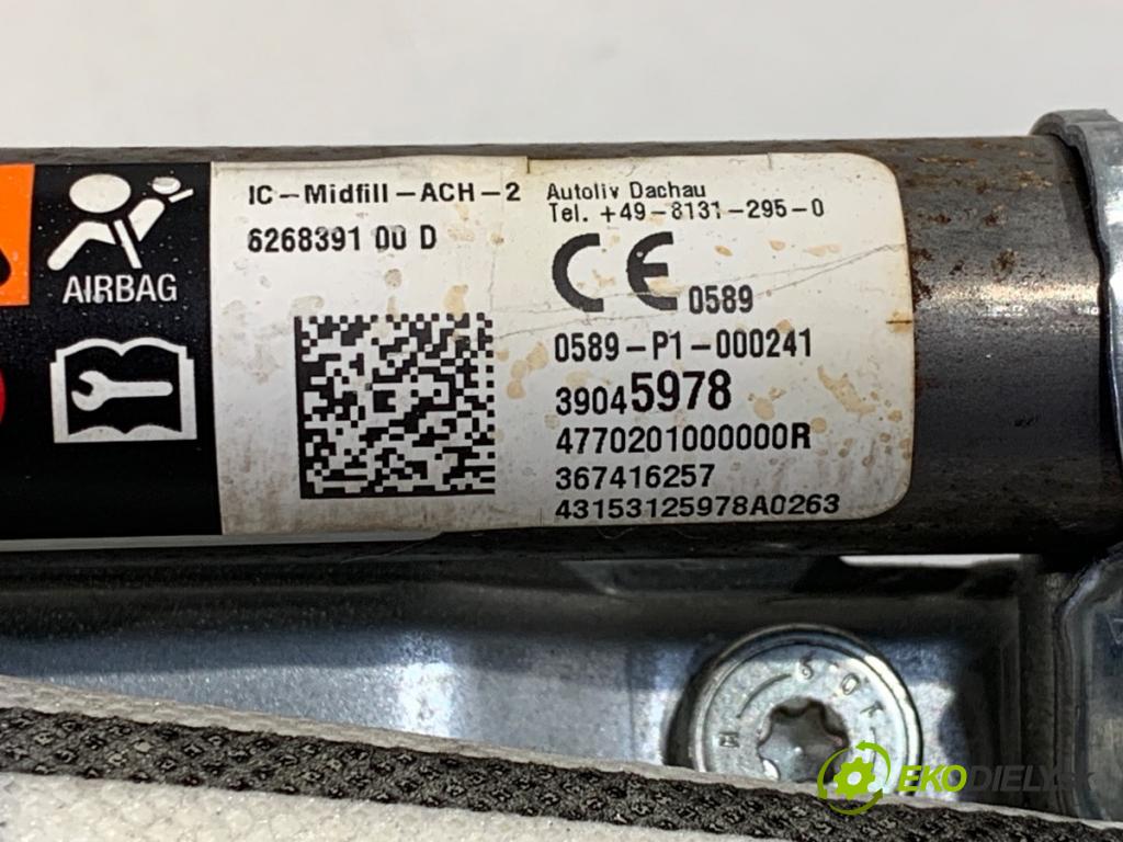 OPEL CORSA E liftback 2015 55 kW 1.4 (08) 1398 Stropný pravy 39045978