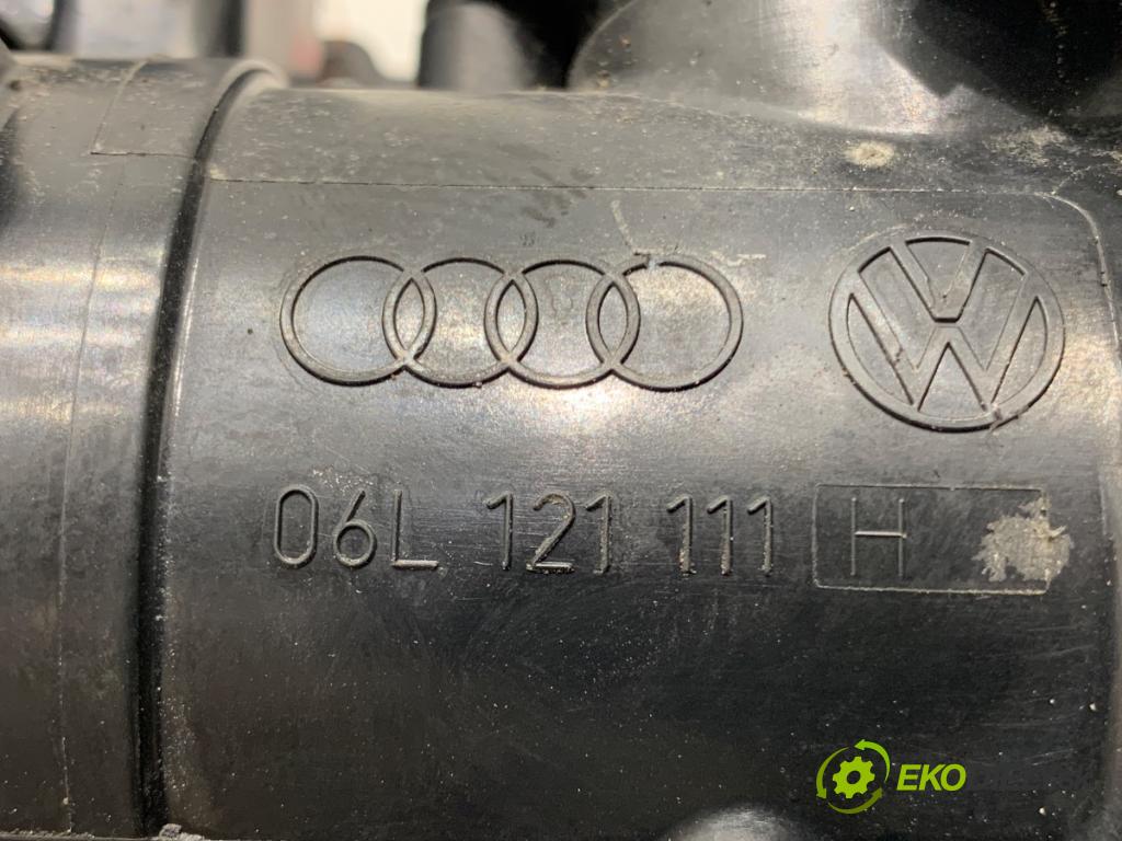 SKODA OCTAVIA III liftback 2013 132 kW 1.8 TSI 1798 Pumpa vody 06L121111H (Vodná pumpa)