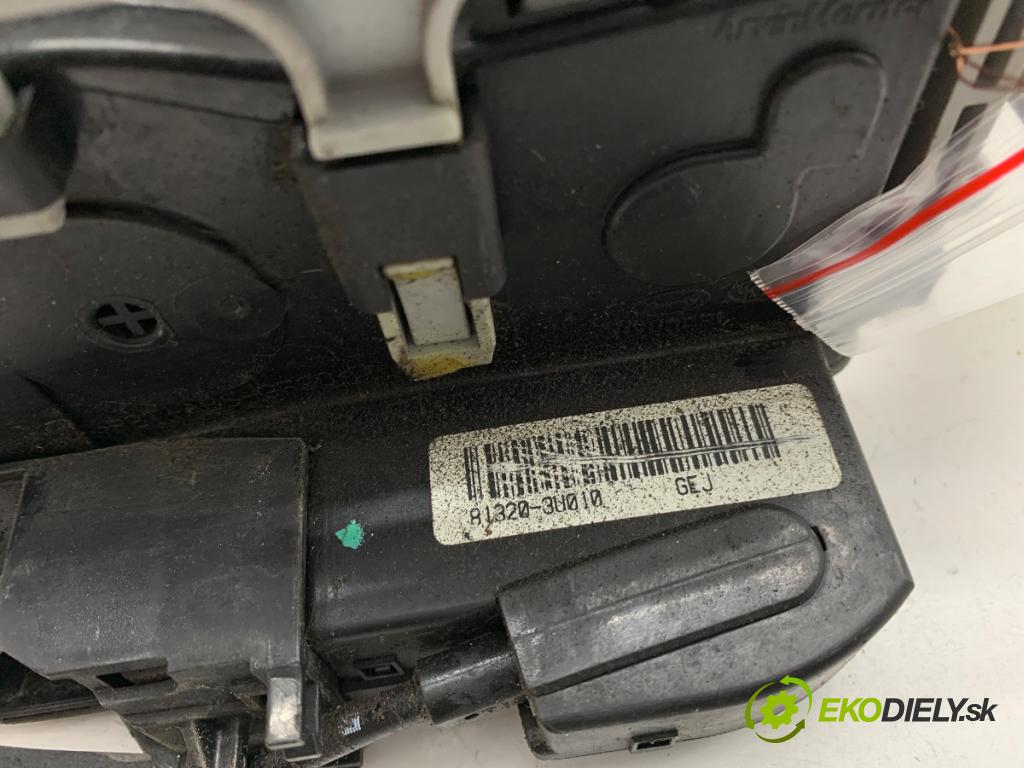KIA SPORTAGE III SUV 2011 100 kW 2.0 CRDi 4WD 1991 zámok Dvere pravy predný 81320-3U010