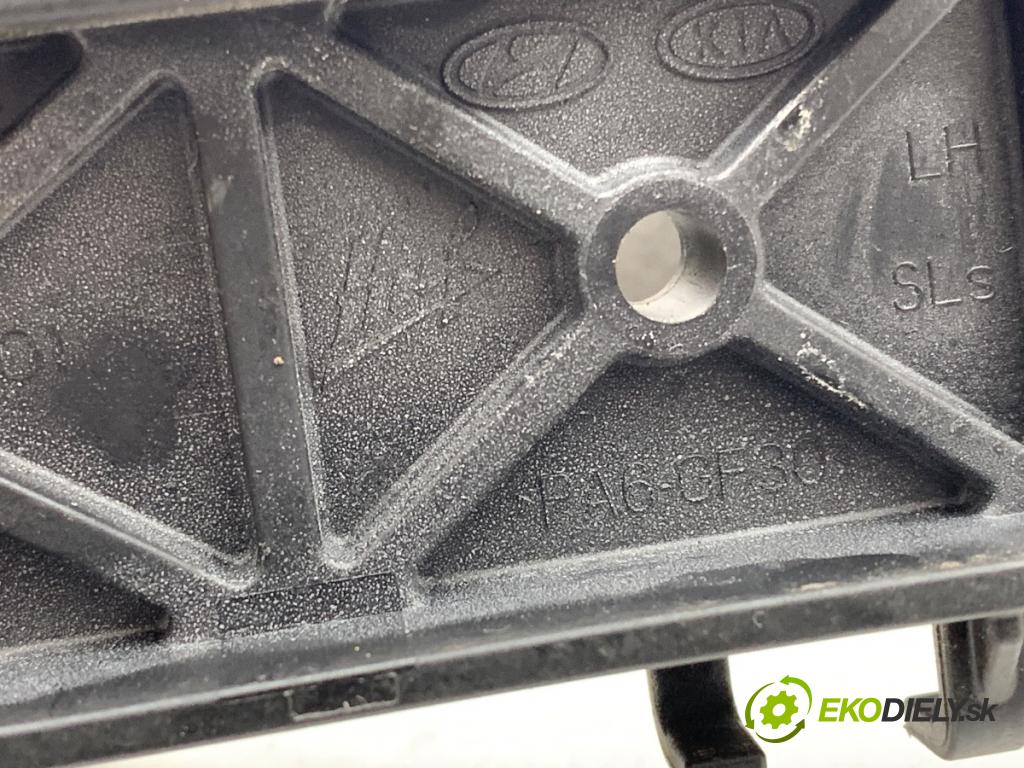 KIA SPORTAGE III SUV 2011 100 kW 2.0 CRDi 4WD 1991 Kľučka vonkajšia ľavy predný