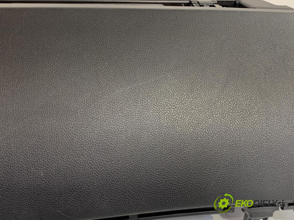 HYUNDAI i30 liftback 2013 73 kW 1.4 1396 přihrádka kastlík spolujezdce 84540-A6000 (Přihrádka (kastlík))