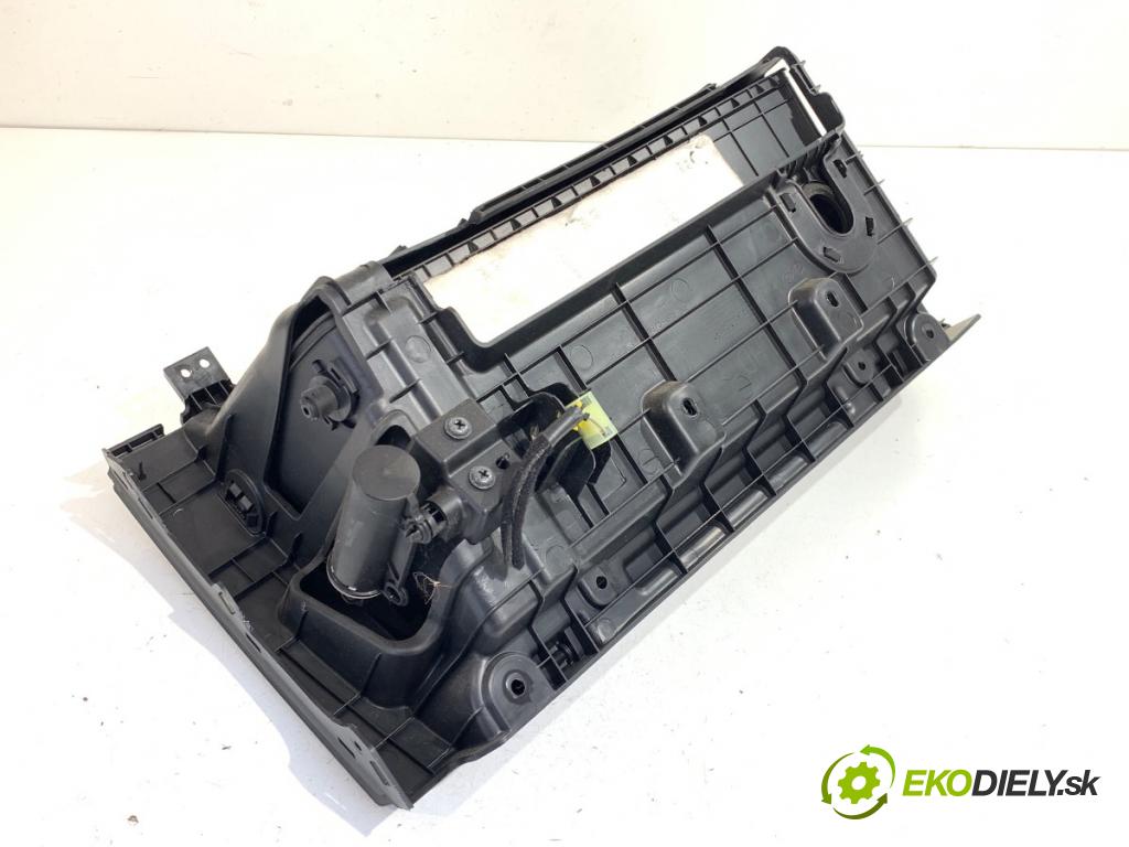 HYUNDAI i30 liftback 2013 73 kW 1.4 1396 přihrádka kastlík spolujezdce 84540-A6000 (Přihrádka (kastlík))