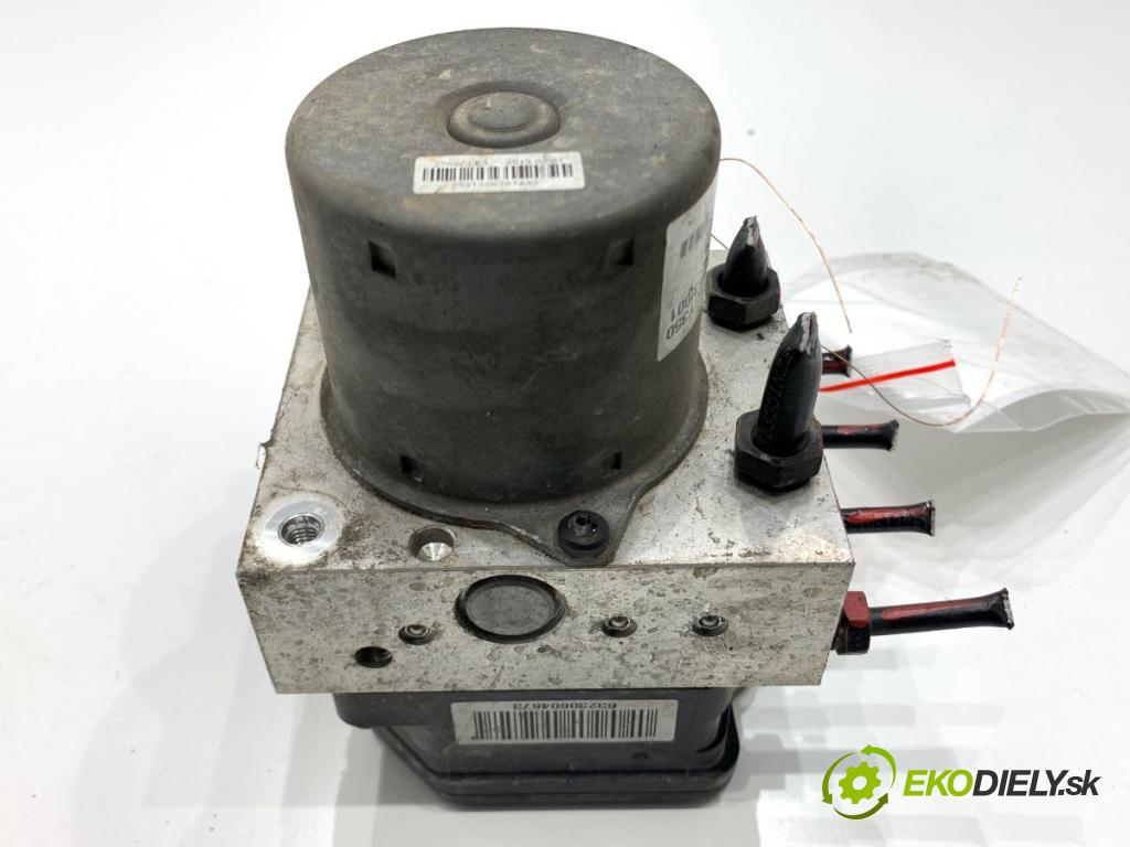 HYUNDAI ix35 SUV 2013 85 kW 1.7 CRDi 1685 Pumpa ABS 58920-2Y350 (Pumpa ABS)