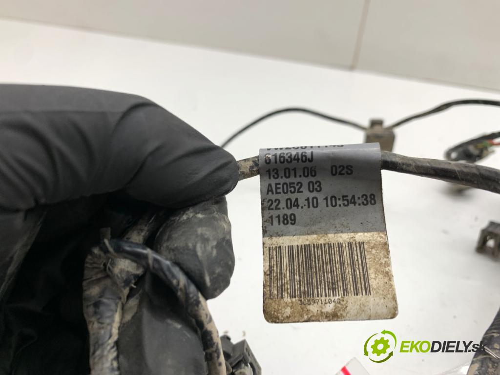 VW PASSAT B6 sedan 2010 103 kW 2.0 TDI 16V 1968 Káblovačka PDC zad 3C5971104G