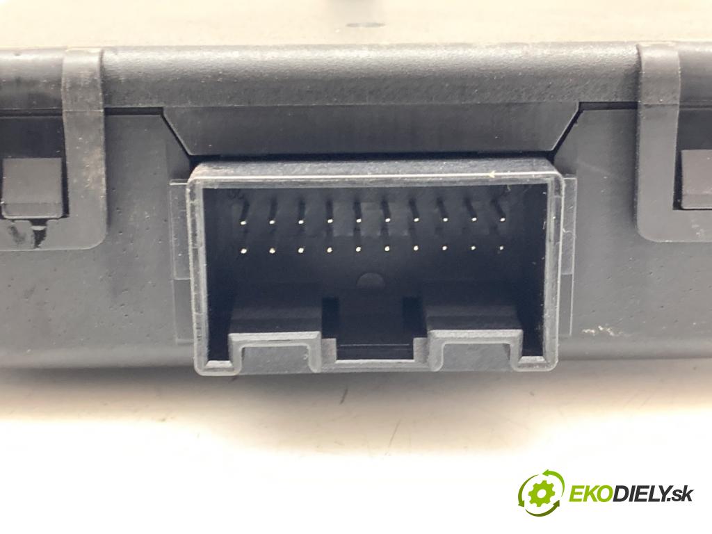 VW PASSAT B6 sedan 2010 103 kW 2.0 TDI 16V 1968 Modul GATEWAY 3C0907530Q