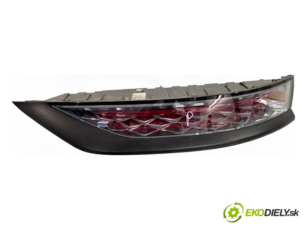DS DS 7 SUV 2022 133 kW PureTech 180 (J45GFU) 1598 Svetlo pravy zad 9824986480