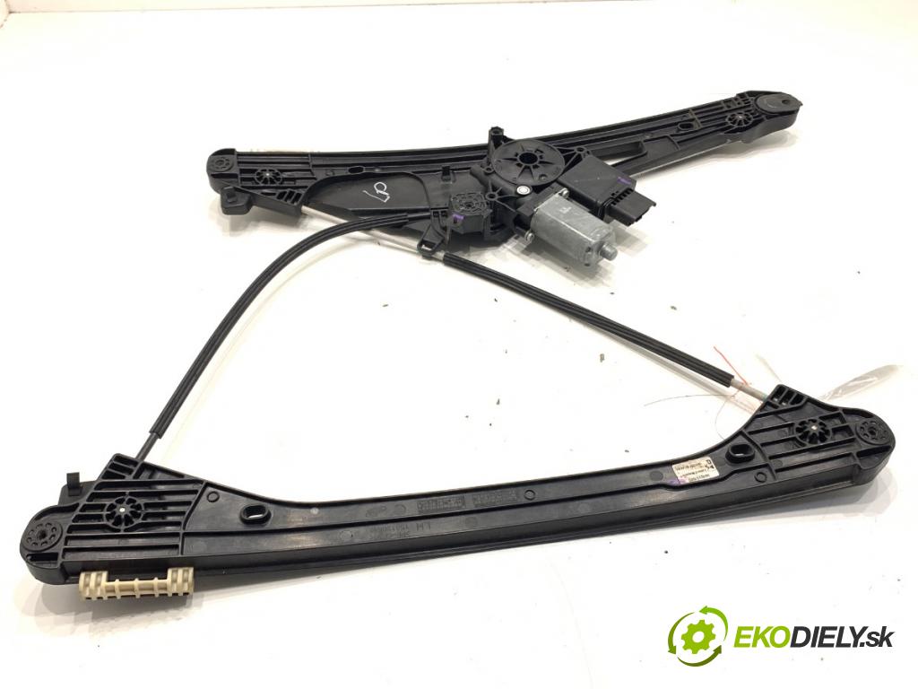 DS DS 7 SUV 2022 133 kW PureTech 180 (J45GFU) 1598 mechanismus okna levý přední část 9840197680