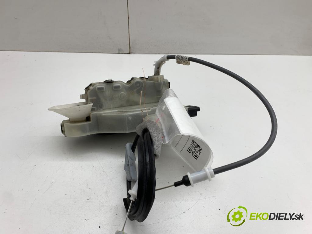 DS DS 7 SUV 2022 133 kW PureTech 180 (J45GFU) 1598 zámok Dvere ľavy predný 205312