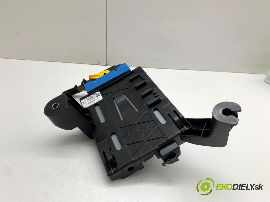 DS DS 7 SUV 2022 133 kW PureTech 180 (J45GFU) 1598 modul nápravy 9838789480