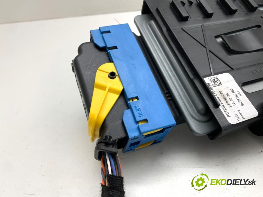 DS DS 7 SUV 2022 133 kW PureTech 180 (J45GFU) 1598 modul nápravy 9838789480