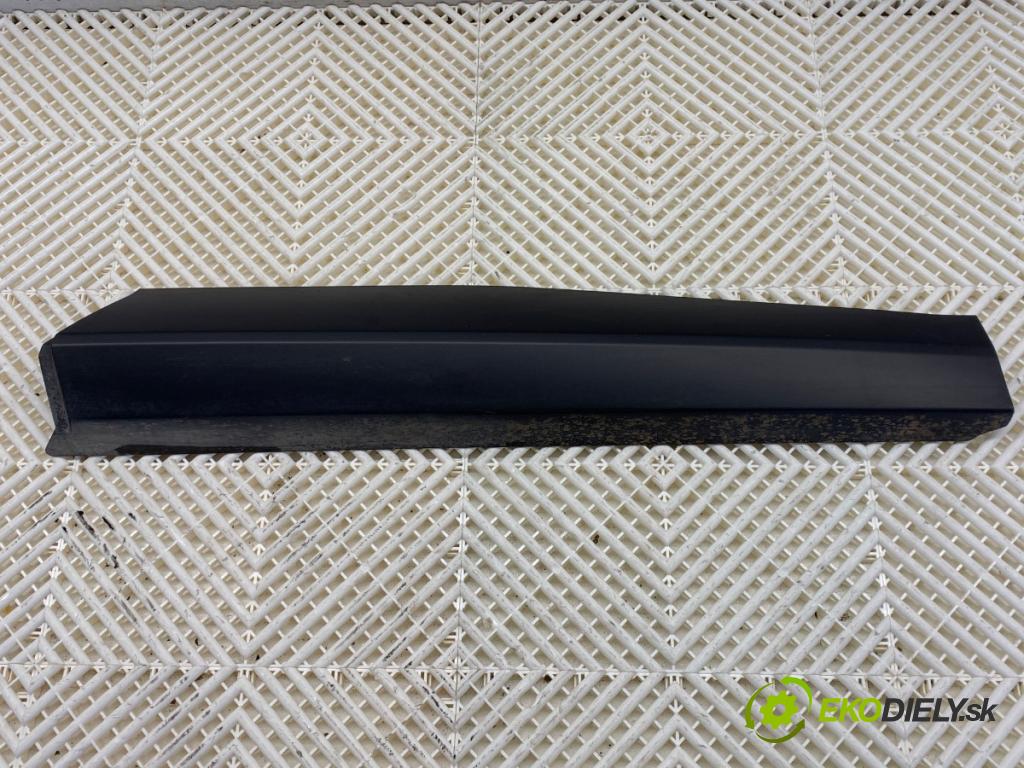 DS DS 7 SUV 2022 133 kW PureTech 180 (J45GFU) 1598 lišta dveře levý zadní část 9815710277
