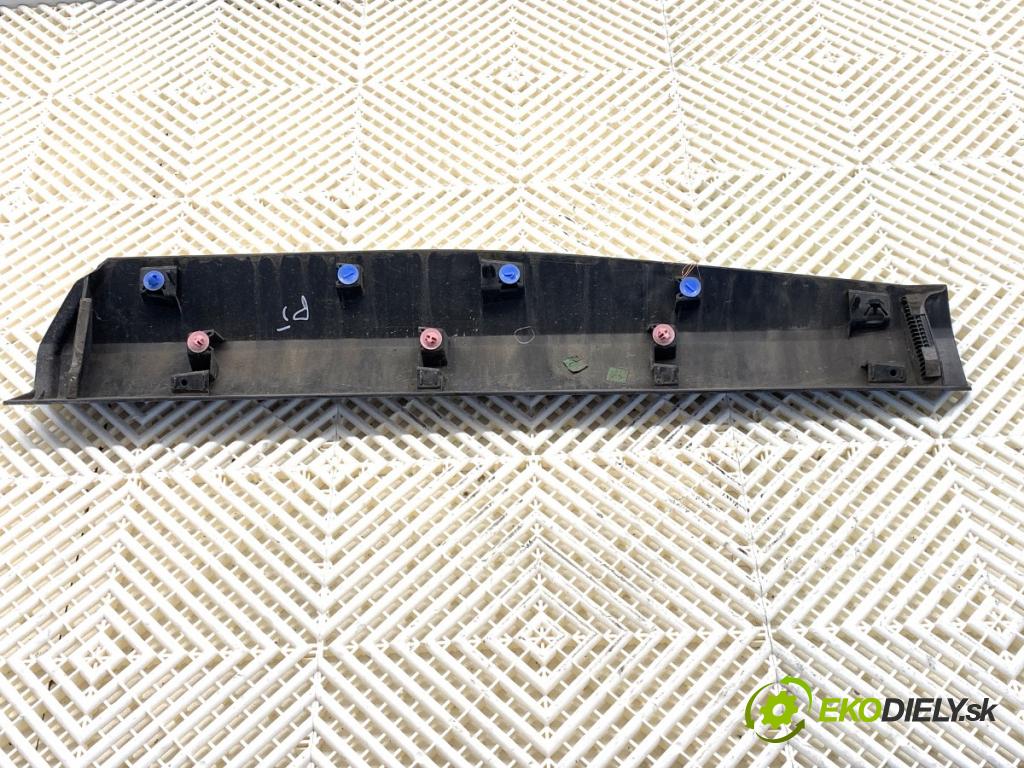 DS DS 7 SUV 2022 133 kW PureTech 180 (J45GFU) 1598 lišta dveře pravý zadní část 9815710277