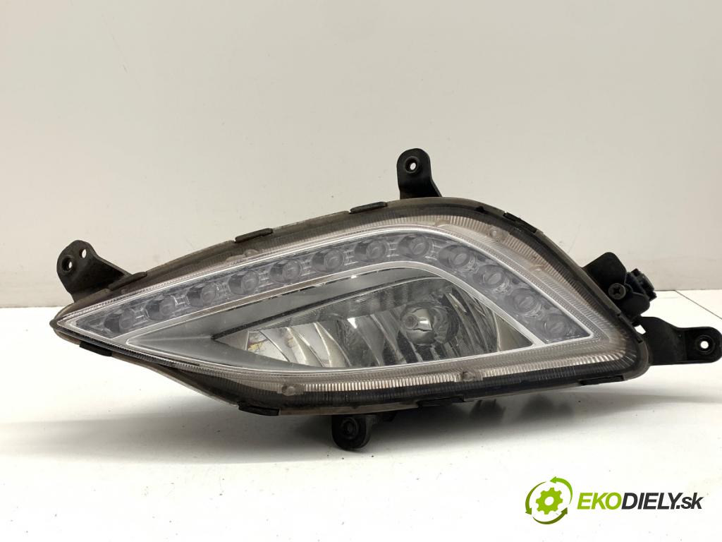 HYUNDAI i30 liftback 2013 73 kW 1.4 1396 hmlové svetlo, hmlovka pravý přední část 