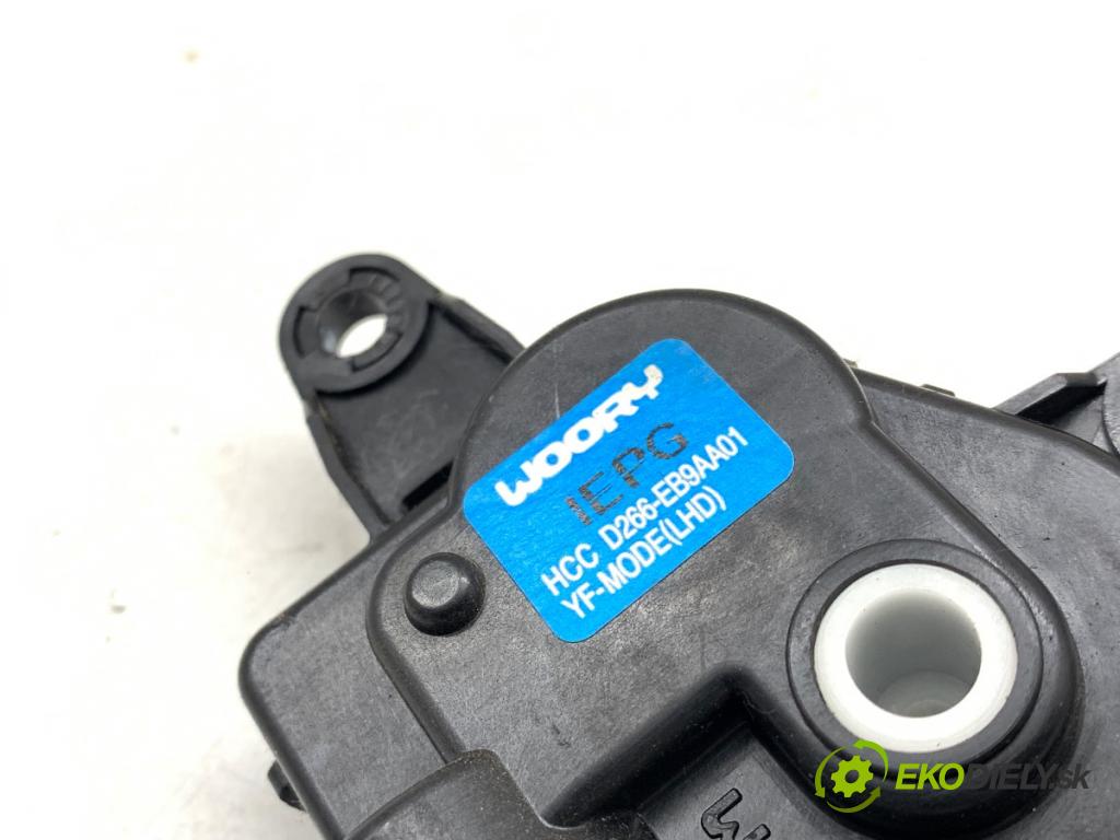 HYUNDAI i30 liftback 2013 73 kW 1.4 1396 Motor kúrenia D266-EB9AA01