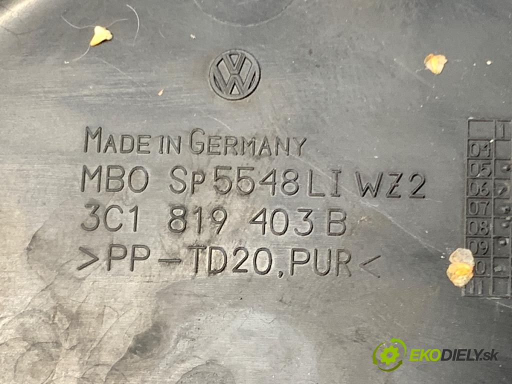 VW PASSAT B6 sedan 2010 103 kW 2.0 TDI 16V 1968 Torpédo, plast pod čelné okno 3C1819403B (Torpédo (plast pod čelným sklom))