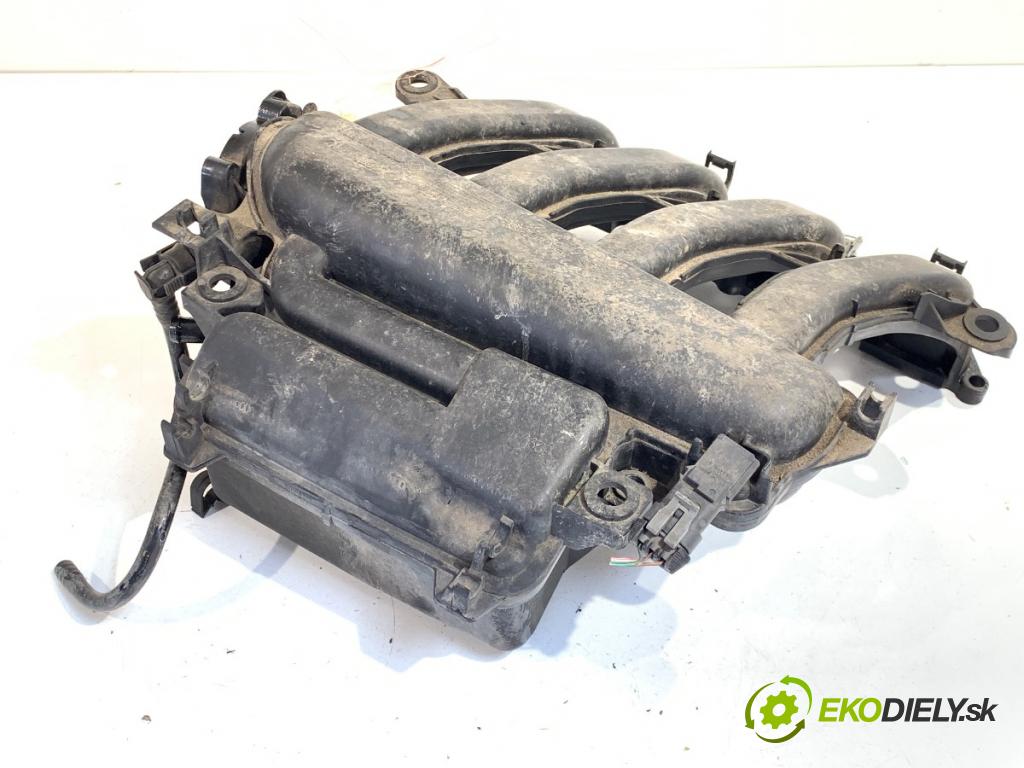 RENAULT MEGANE III liftback 2009 81 kW 1.6 16V (BZ1B, BZ1H) 1598 potrubí sání 8200647713 (Sací potrubí)