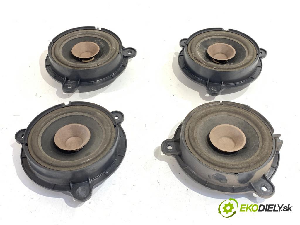 RENAULT MEGANE III liftback 2009 81 kW 1.6 16V (BZ1B, BZ1H) 1598 reproduktory 281440002R