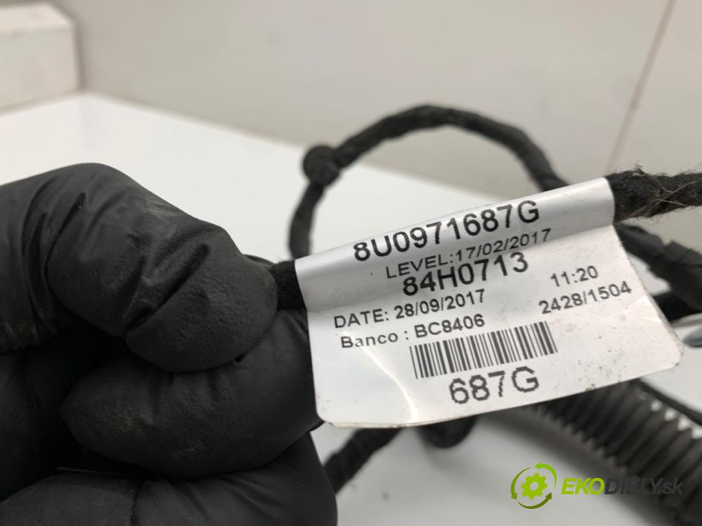 AUDI Q3 I SUV 2017 110 kW 2.0 TDI 1968 káblovačka dveře zadní část pravý 8U0971687G