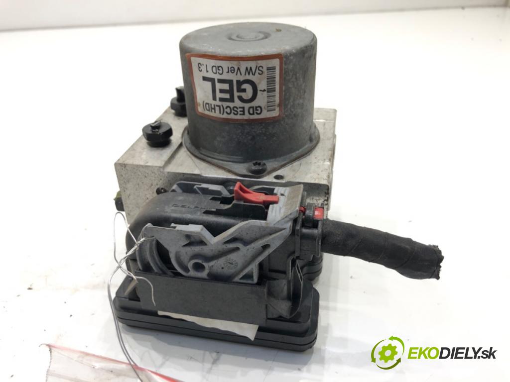 HYUNDAI i30 liftback 2013 73 kW 1.4 1396 Pumpa ABS 61589-45200 (Pumpa ABS)