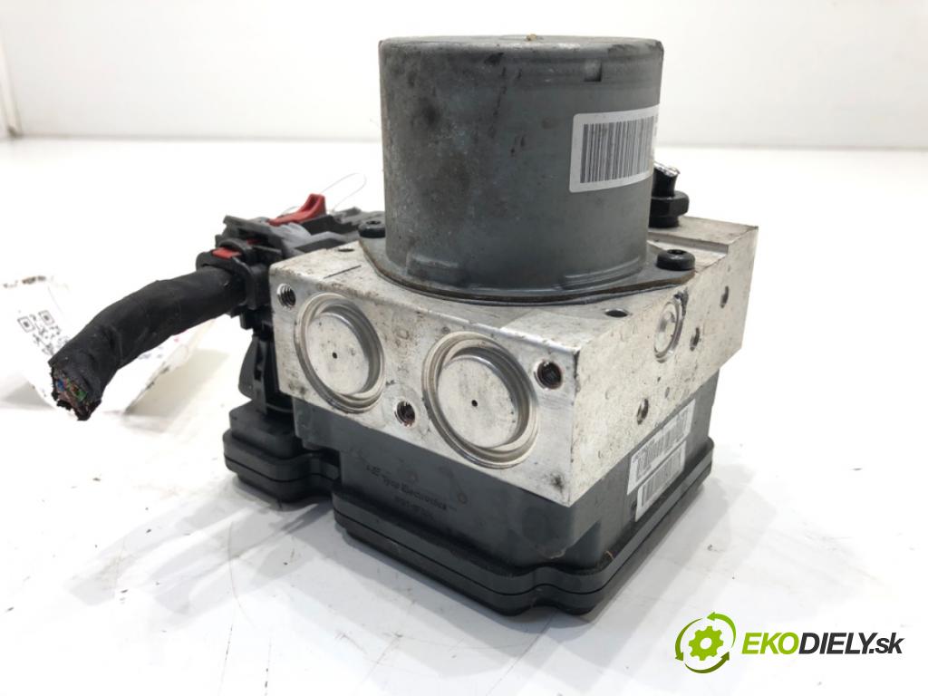 HYUNDAI i30 liftback 2013 73 kW 1.4 1396 Pumpa ABS 61589-45200 (Pumpa ABS)
