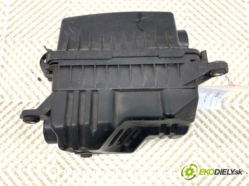 HYUNDAI i30 liftback 2013 73 kW 1.4 1396 obal filtra vzduchu 28110-A5000 (Kryt vzduchového filtru)