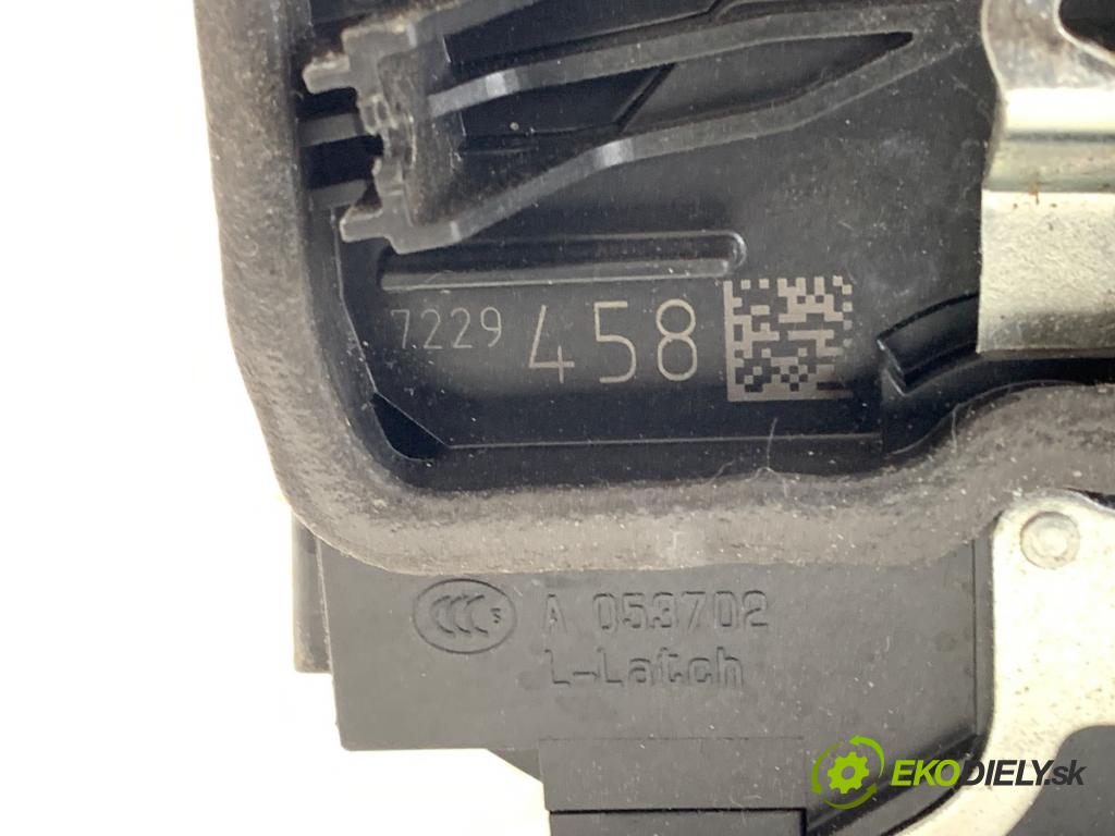 BMW F31 Kombi 2014 135 kW 320 d 1995 zámok dveře pravý přední část 7229458