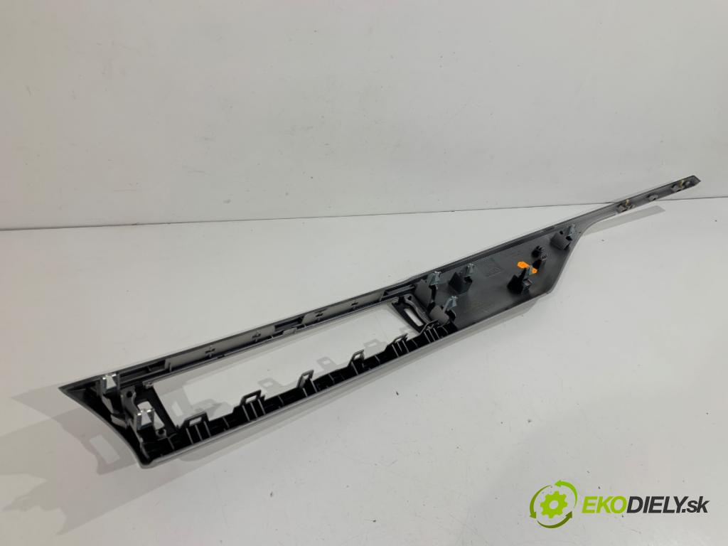 BMW F31 Kombi 2014 135 kW 320 d 1995 lišty kryt 9231206 (Lišta)
