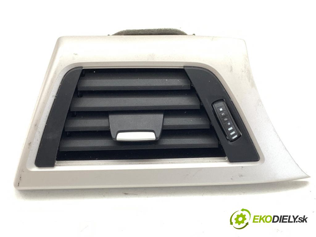 BMW F31 Kombi 2014 135 kW 320 d 1995 mří topení levý přední část 9218549