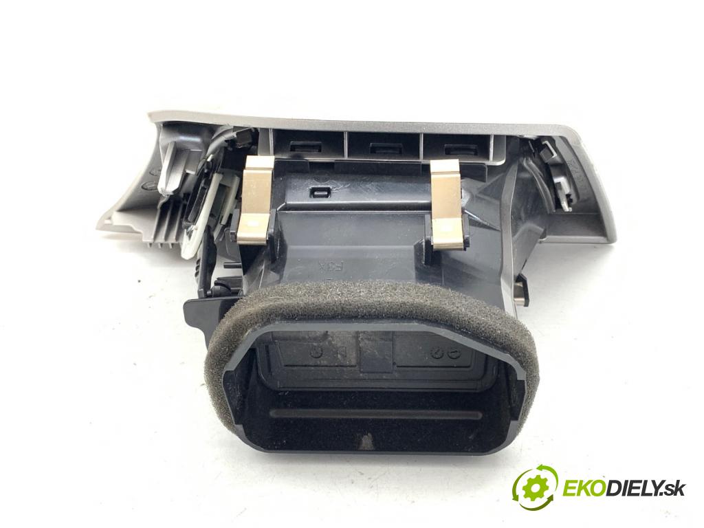 BMW F31 Kombi 2014 135 kW 320 d 1995 mří topení levý přední část 9218549
