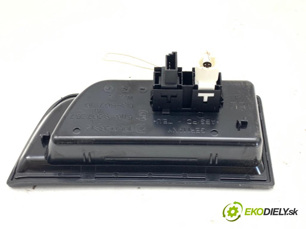 BMW F31 Kombi 2014 135 kW 320 d 1995 HNÍZDO: USB 9207357