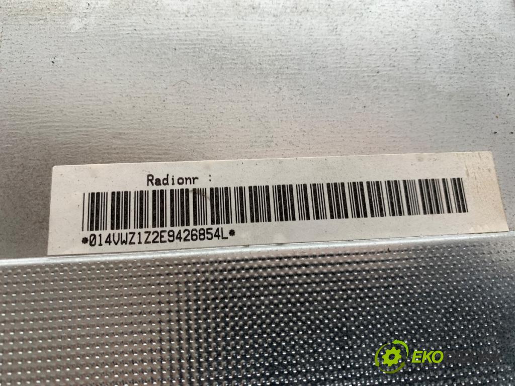 VW GOLF V liftback 2003 85 kW 1.6 FSI 1598 RADIO 1K0035186L (Audio zariadenie)