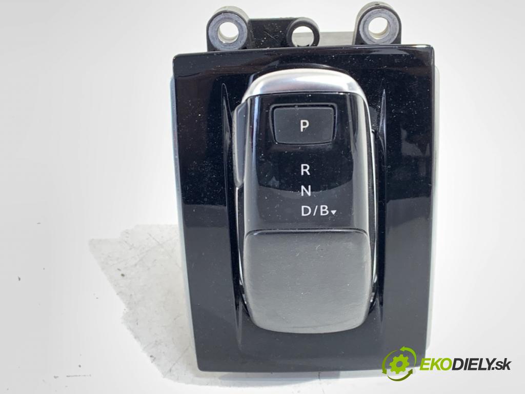 DS DS 7 SUV 2022 133 kW PureTech 180 (J45GFU) 1598 Kulisa 98336289DX (Rýchlostná páka (kulisa))