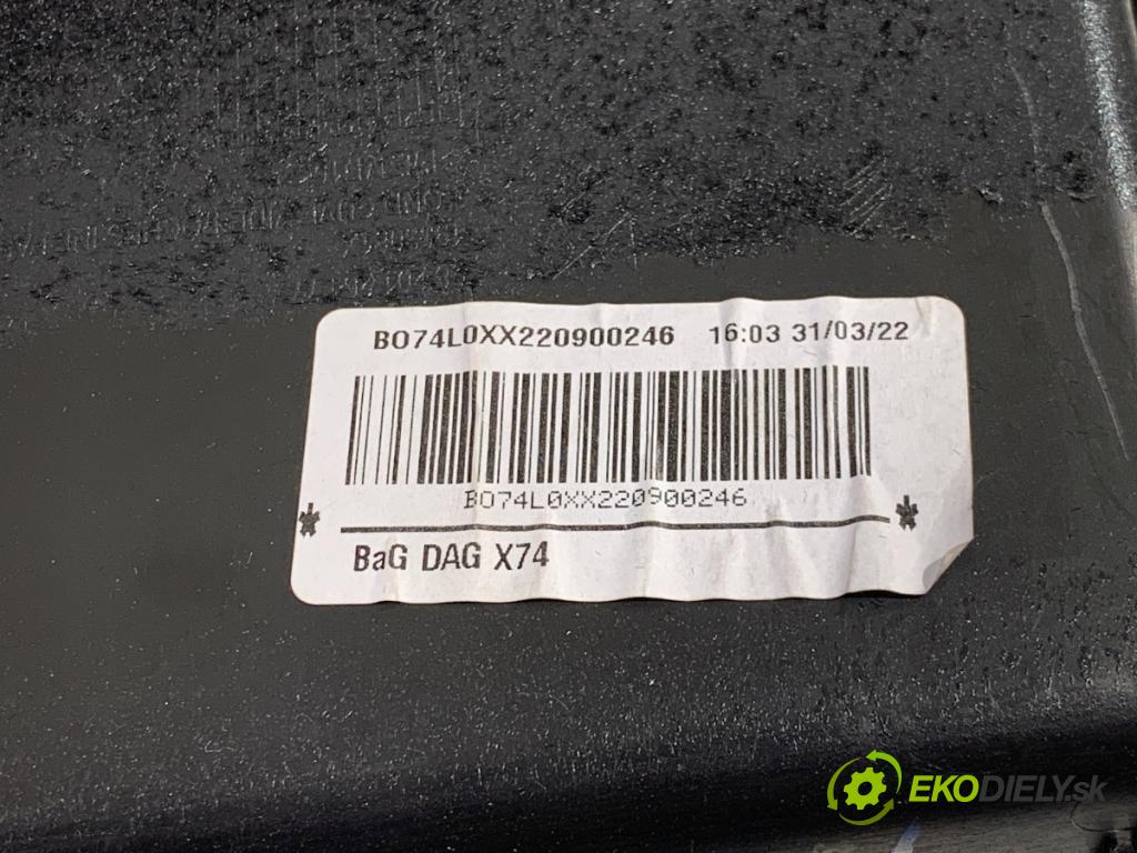 DS DS 7 SUV 2022 133 kW PureTech 180 (J45GFU) 1598 Priehradka, kastlík spolujazdca  (Priehradka (kastlík))