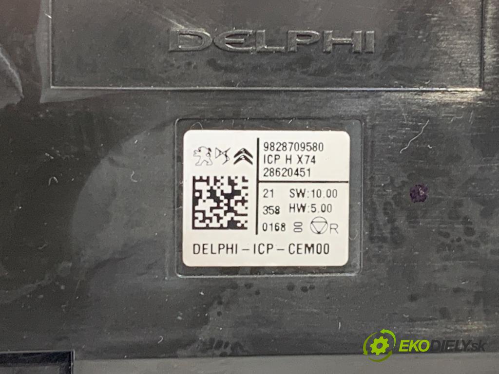 DS DS 7 SUV 2022 133 kW PureTech 180 (J45GFU) 1598 Displej 9828709580 (Přístrojová deska)