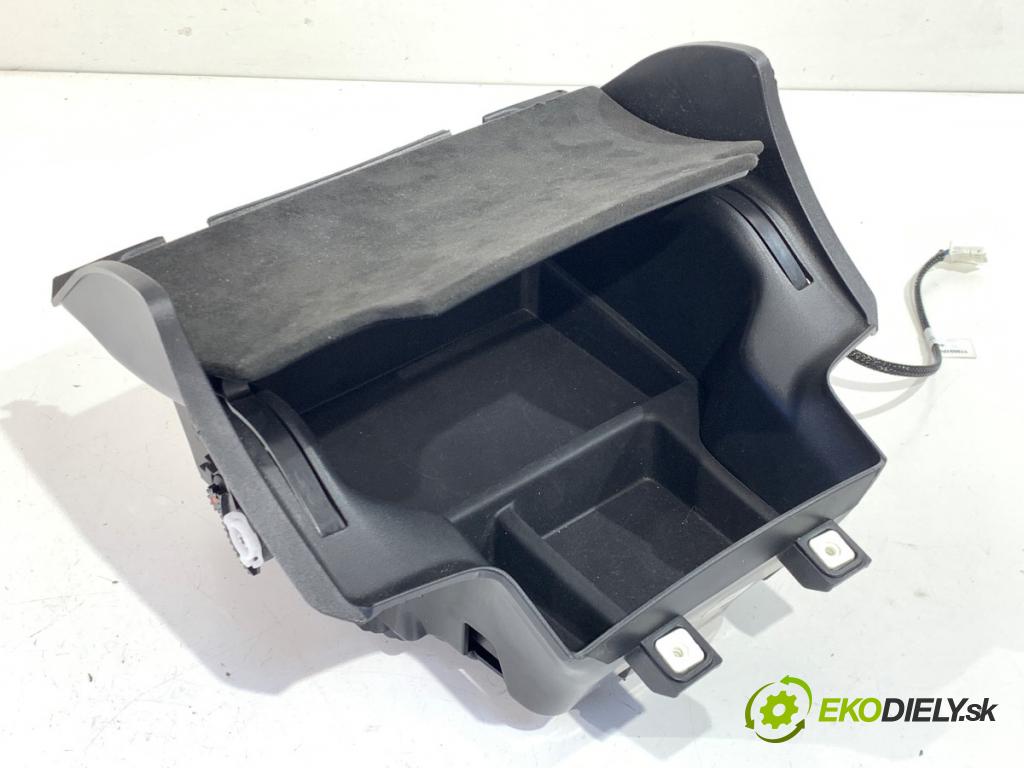 DS DS 7 SUV 2022 133 kW PureTech 180 (J45GFU) 1598 Priehradka, kastlík prístrojovky 9821388277