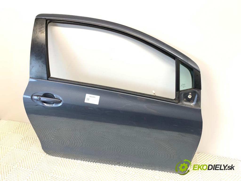 TOYOTA YARIS II liftback 2007 98 kW 1.8 VVTi (ZSP90_) 1798 dveře pravý přední část