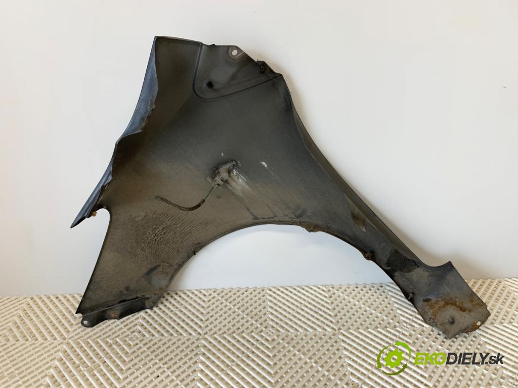 TOYOTA YARIS II liftback 2007 98 kW 1.8 VVTi (ZSP90_) 1798 blatník pravý přední část