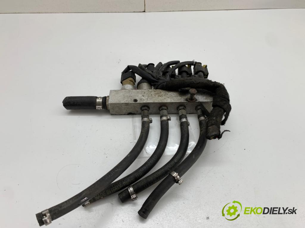 TOYOTA YARIS II liftback 2007 98 kW 1.8 VVTi (ZSP90_) 1798 vstrekovač LPG 67R010185