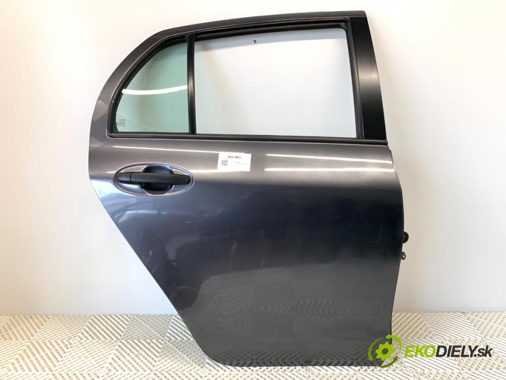 TOYOTA YARIS II liftback 2007 64 kW 1.3 VVT-i (SCP90_) 1298 dveře pravý zadní část 1G3 