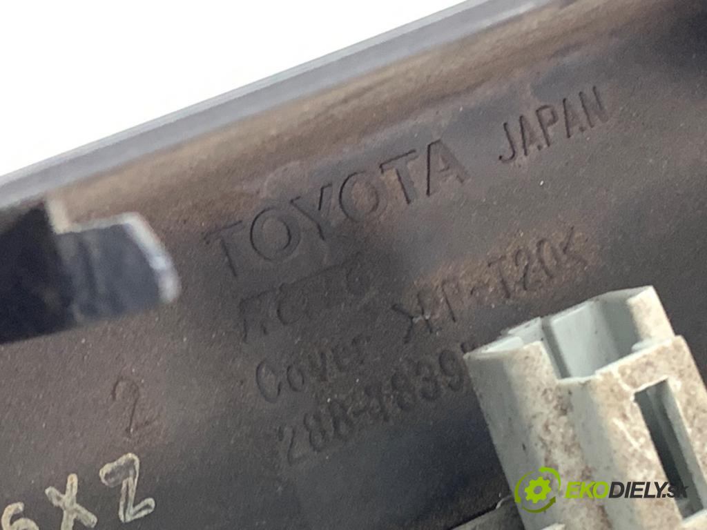 TOYOTA YARIS II liftback 2007 98 kW 1.8 VVTi (ZSP90_) 1798 Svetlo brzdových svetiel