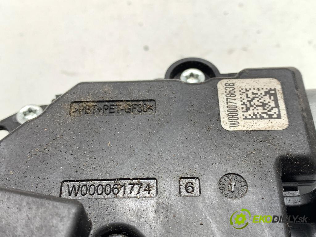 FORD FOCUS IV Kombi 2019 92 kW 1.0 EcoBoost 999 Motor stieračov zad H1BB17404AA