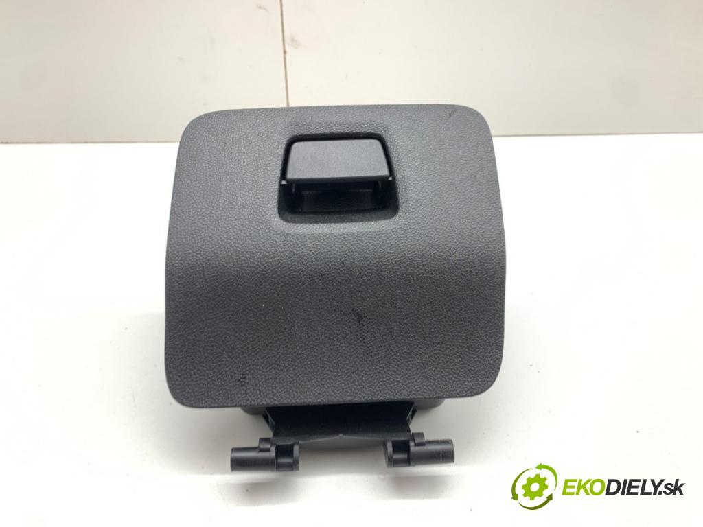 FORD FOCUS IV Kombi 2019 92 kW 1.0 EcoBoost 999 Priehradka, kastlík volantu JX7B-443A50-AJW