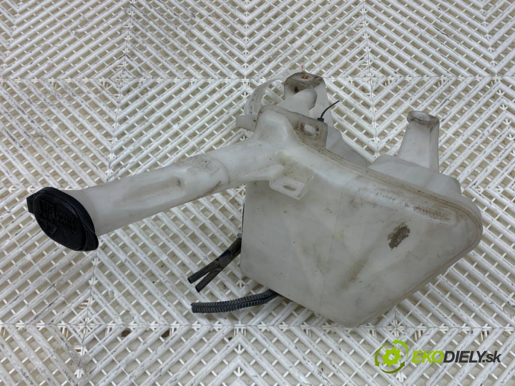 TOYOTA YARIS II liftback 2007 98 kW 1.8 VVTi (ZSP90_) 1798 Nádržka ostrekovačov 060851-194